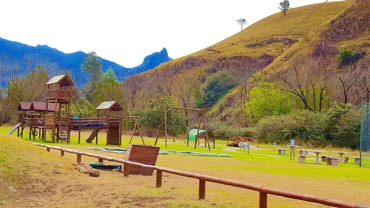 124 The Fairways Villa Underberg Exterior foto